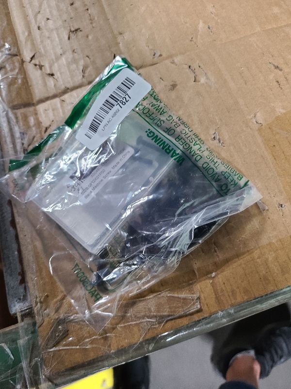 Photo 1 of #8-32 x 3/4" Pan Head Machine Screws, Stainless Steel 18-8, Black Finish, Full Thread, 100 PCS