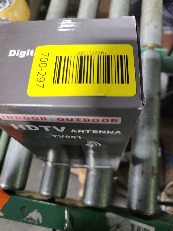 Photo 1 of 2025 Antenna for Smart TV for Local Channels,TV Antenna Indoor for Long Range Reception, Digital Antenna for Easy Installation and All Smart/Old TVs, Supports 4K 1080P HD VHF UHF