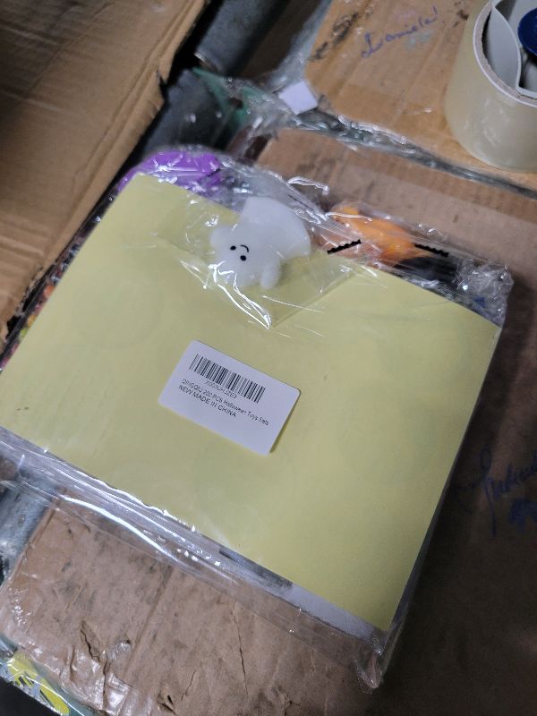 Photo 1 of 200PCS Halloween Party Favors Assortment Bulk, Halloween Toys for Kid Girls Boys Gootiydies Party Bags Stuffers Fillers Prizes for Trick or Treat Classroom Prize
300+ bought in past month
