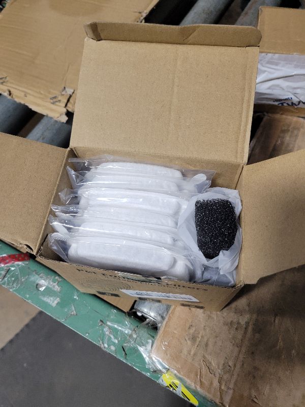 Photo 1 of OPISICEN 18 Pcs Cat Fountain Filters Replacement Compatible with VEKEN 95oz/2.8L, 67oz/2L, 135oz/4L Pet Fountain