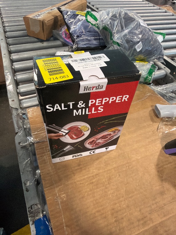 Photo 1 of **UNTESTED**
Herda Salt and Pepper Grinder - Refillable 304 Brushed Stainless Steel Shaker - Adjustable Ceramic Sea Salt & Pepper Grinder - Tall Glass Salt- Pepper Mill & Salt Mill (2Pcs)