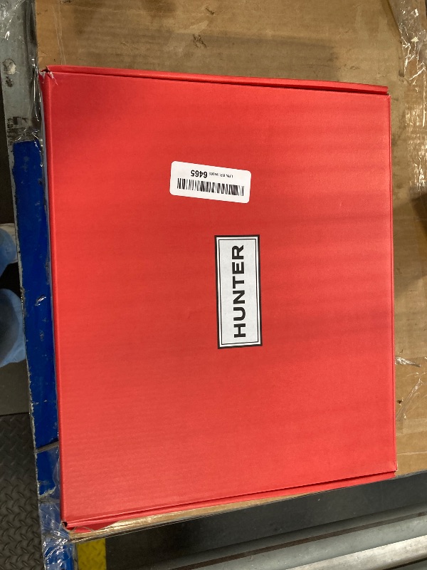 Photo 1 of ***IN GOOD CONDITIONS JUST DIRTY****Hunter Women's Play Short Rain Boot, Arctic Moss, 7