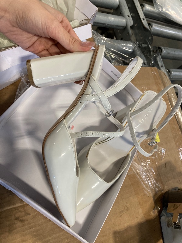 Photo 1 of ****DIRTY***Marc Fisher Women's DOSTER Pump, Chic Cream 150, 8