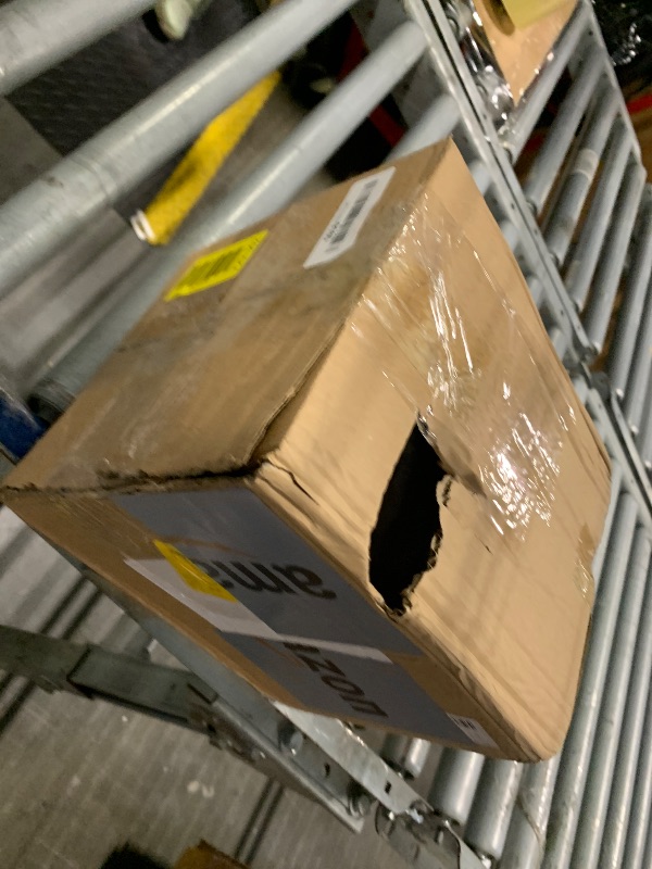 Photo 1 of ***CORRECT ITEM****YANWE1 Black Ribbed Vase, Black Vase for Flowers, Flower Vases for Bouquet, Modern Glass Vases for Living Room, Dining Table, Entryway, Mantle, Shelf, Wedding, Office, 7.5 Inches