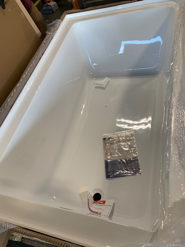 Photo 1 of ***MINOR DAMAGE*** ***CHECK CLERK NOTES*** Kingston Brass Aqua Eden VTAP603622L 60-Inch Acrylic Alcove Tub with Left Hand Drain, White
