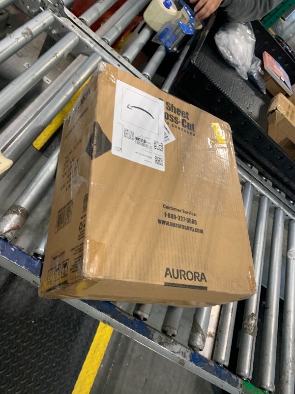 Photo 1 of ** dirty** Aurora AS890C 8-Sheet Cross-Cut Paper/Credit Card Shredder with Basket