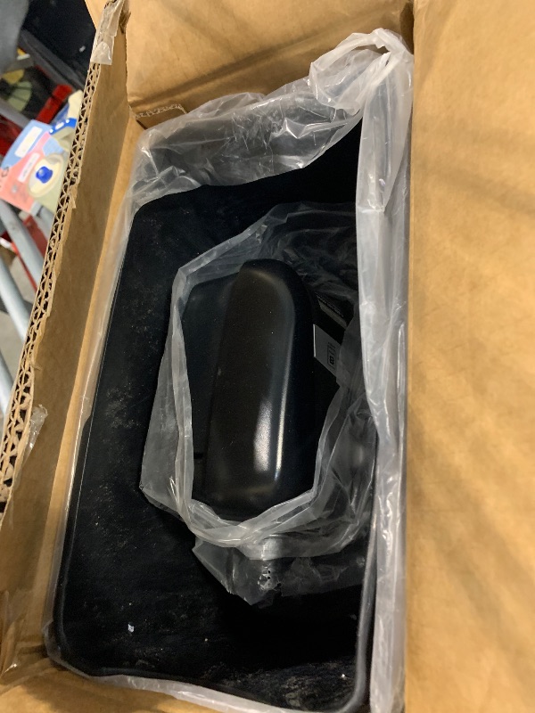 Photo 1 of ** dirty** Aurora AS890C 8-Sheet Cross-Cut Paper/Credit Card Shredder with Basket