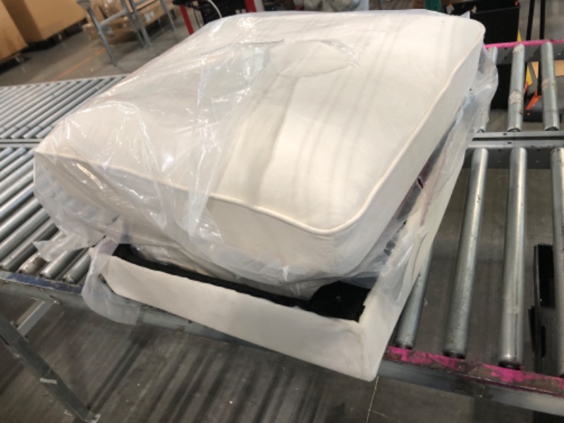 Photo 1 of ****It needs cleaning. It is unknown if it is complete.***Welzona Couches for Living Room, 90" Velvet Modern 4 Seater Sofa