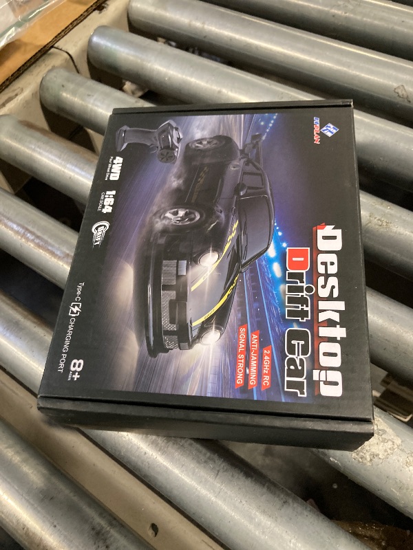 Photo 1 of *USED*
BEACONDESI Desktop Mini Size 1:64 Scale 4WD RC Drift Car with Skill-Building Drift Control & LED Lights – Learn Drift Techniques, Fast Charge, Adjustable Throttle, 2.4GHz Remote – Blue