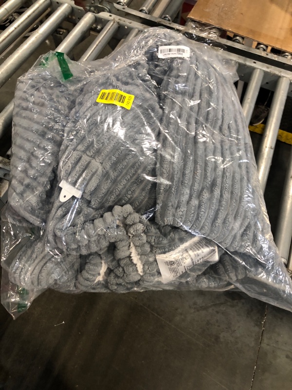 Photo 1 of ***VERY USED*** Bedsure GentleSoft Electric Blanket Full Size - Soft Ribbed Flannel Heated Blanket with 6 Heat Levels, Heating with 10 Time Settings, 8 hrs Timer Auto Shut Off, Gifts for Grandma (72x84 inches, Grey)