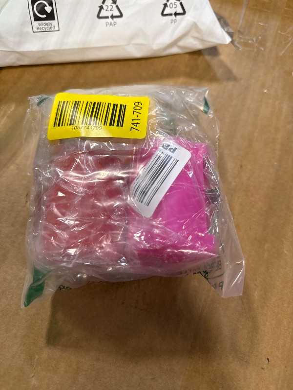 Photo 1 of ***MISSING PARTS*** Egg Shell Opener Egg Separator for Raw Eggs,Hard Boiled Egg Peeler Egg Cube Egg Separator,Quickly Cutting Off Cooked Eggs,Stainless Steel Eggshell Breaker Egg Shell Cutter Kitchen Gadgets (3 PCS)