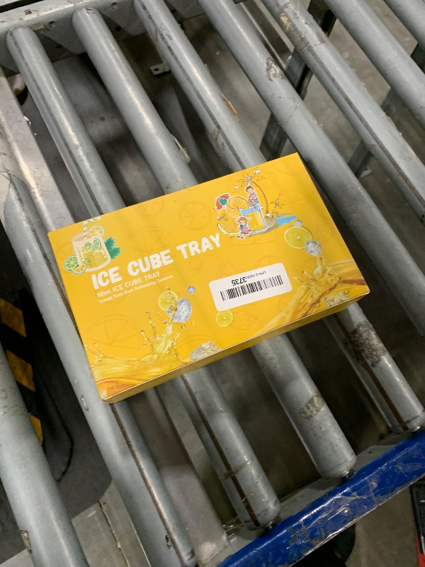 Photo 1 of -**FACTORY SEALED** WIBIMEN Mini Ice Cube Trays, Small Tiny Round Pebble Crushed Nugget Ice Trays for Freezer with Lid - Chilling Drinks Coffee Juice(2 Pack/0.55In - Blue)