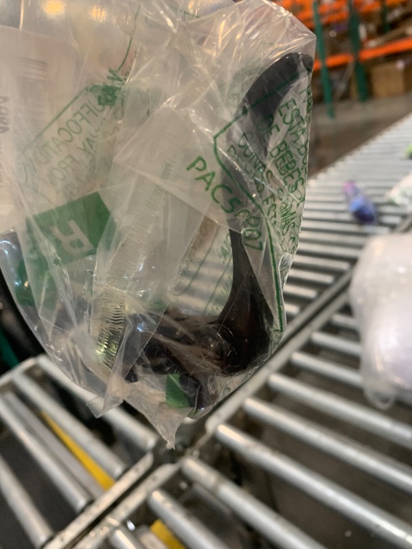 Photo 1 of ***ONLY ONE****

Tbest 24Mm Brake Leverbike Brake Levers,1 Pair ycle Brake Lever Left Right Hand Brake Levers Aluminum Alloy 24mm Mountain Disc Brake Handle Level Black Silver 1 Pair(Black)