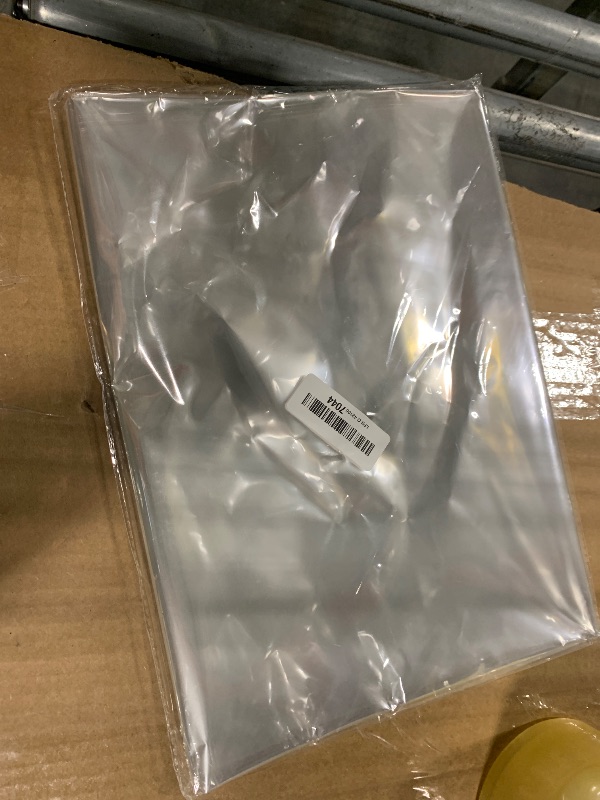 Photo 1 of *MISSING PARTS*
Yuiicaov 6PCS Extra Large Cellophane Bags, 30x40 Inches Clear Cellophane Wrap for Gift Baskets, Jumbo Huge Packaging Clear Gift Bags 2.8 Mil Thick