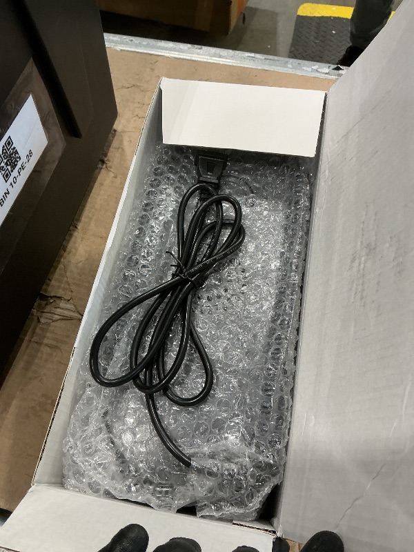 Photo 1 of *USED*
CinGiiCo Portable Clothes Dryer, Clothes Dryer hold 9-12 Items, With Time Setting?Remote Control, Portable Dryers For Laundry, Apartments, RV, Travel, Low noise?Energy Saving? Wrinkle Resistant