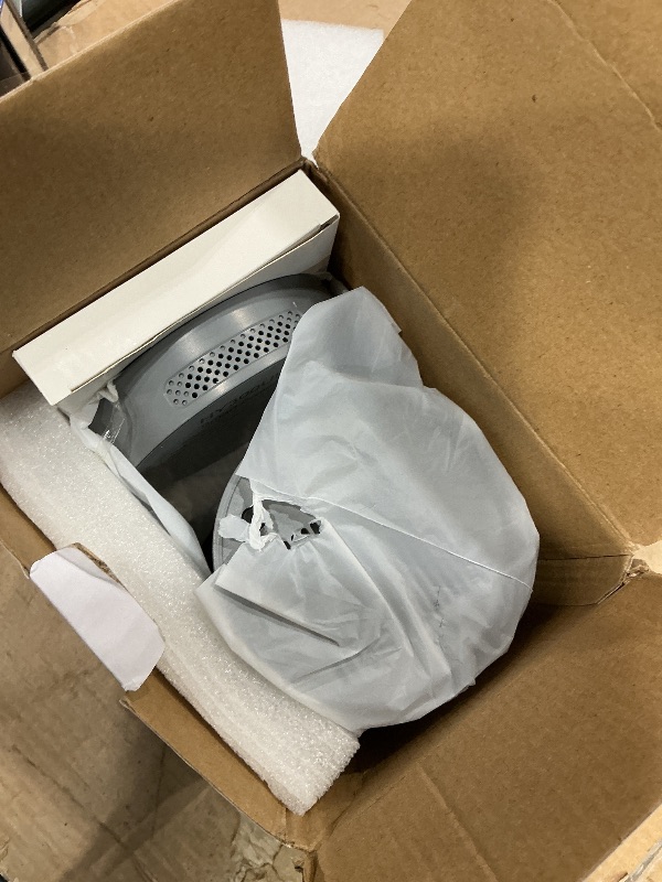 Photo 1 of ?Electric Focus?Magcubic Mini Projector 4K Support, Smart Projector with WiFi 6 and Bluetooth 5.4, 5W Soundbase Speaker, 180° Rotation, Portable Proyector for Home Theater