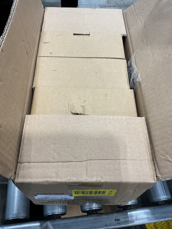 Photo 1 of *USED*
Estmoon 5 Pack Matte Black Door Handles Interior Door Knobs, Home Improvement Keyless Privacy Door Lock, Heavy Duty Zinc Alloy 2.07 lb Door Leverset for Bedrooms Bathrooms