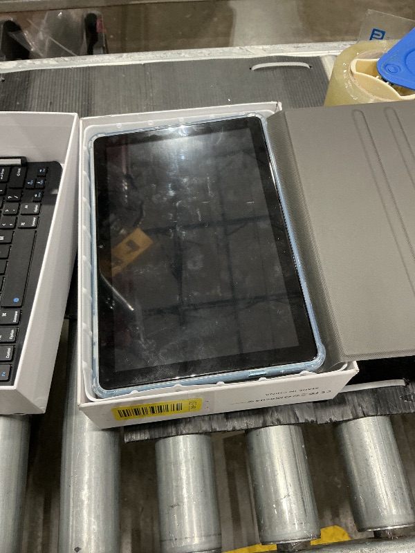 Photo 1 of **MAJOR DAMAGE****SEE CLERKNOTES**
**MISSED PARTS UNKNOWN**
Suicoey 2026 Android 15 Tablet with Keyboard, 24GB RAM + 256GB ROM (2TB Expand), 10 inch Tablet with Gemini AI, Octa-Core, 8000mAh, Widevine L1, 2 in 1 Tablets with Case, Mouse, Stylus(Black Case