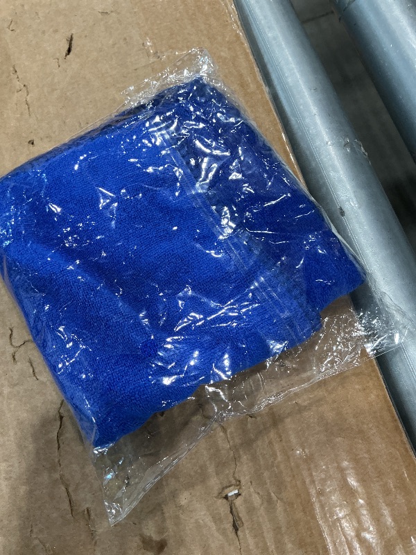 Photo 1 of ***SEE CLERK COMMENTS*** Texas Ragtime Blue New Huck Towels Industrial Grade Cloth Rags Multipurpose Cleaning, Staining for Auto Mechanics, Janitorial, Home and Commercial 