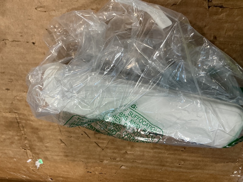 Photo 1 of **MINOR DAMAGE**
AARAINBOW 8 Pieces Stainless Steel Flatware Set Portable Reusable Cutlery Set Travel Utensils Set Including Chopsticks Knife Fork Spoon Straws Cleaning Brush Dishwasher Safe (Rose Golden)