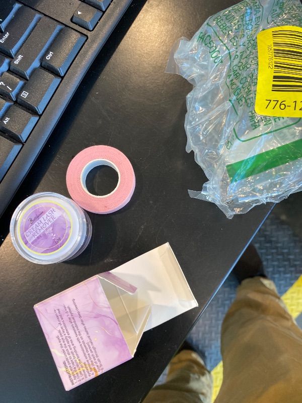 Photo 1 of ***MISSING PIECES*** Bellisinno Eyelash Remover for Extensions 10g, Eyelash Extension Remover Rose Scent, Lash Remover for Lash Extensions with Eye Pads, Non-Irritating, No Residual Fast Remover Kit