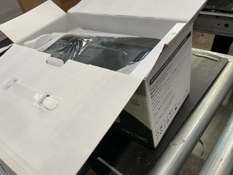 Photo 1 of [Electric Focus] Smart Projector 4K Support 700 ANSI, Mini Projector with Wifi and Bluetooth, Ultra Short Throw, Built-in Android 13, Auto Correction Proyector for Home Theater/Outdoor HY450NTV