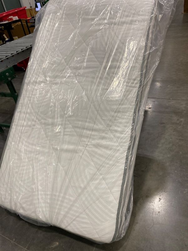 Photo 1 of *ITEM IS DIRTY*
Novilla Twin Mattress 10 Inch, Twin Size Hybrid Mattress - Medium Firm with Pocket Springs & Comfort Foam, Cooling Pressure Relief, CertiPUR-US Certified Mattress in a Box