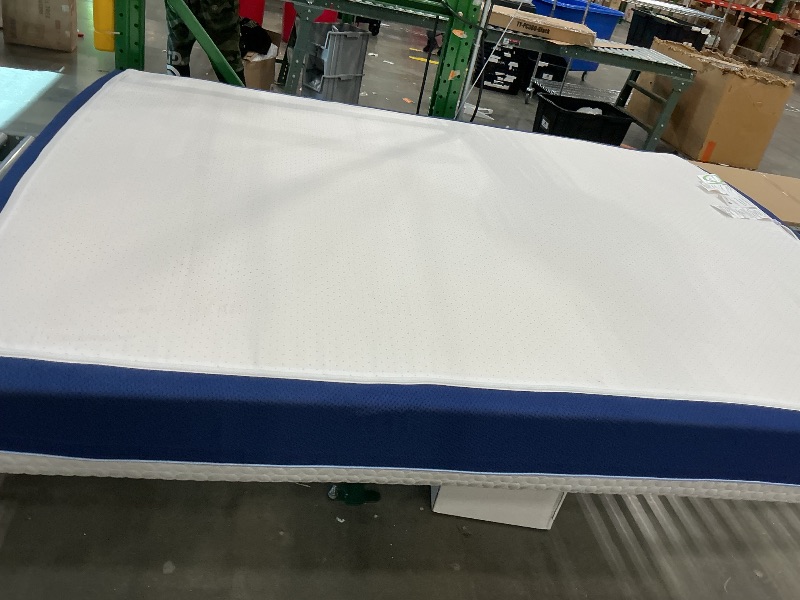 Photo 1 of **NO BOX, ITEM IS DIRTY**Gelsea 8 Inch Full Size Mattress, Firm Gel Memory Foam Full Mattress in a Box, Firm Back Support for Pressure Relief & Spinal Alignment, CertiPUR-US Certified, Fiberglass-Free