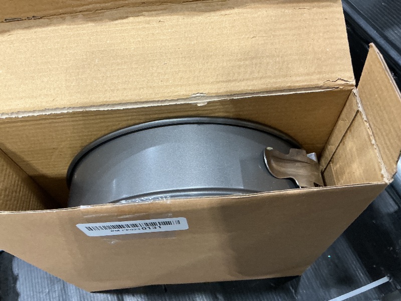 Photo 1 of *MISSING PARTS*
HIWARE 9 Inch Non-stick Cheesecake Pan Springform Pan with Removable Bottom/Leakproof - Black