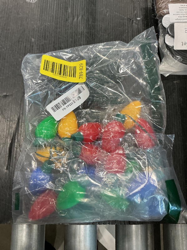 Photo 1 of *UNTESTED*
QZYL 4pcs Light Up Christmas Necklace, Colorful Christmas Accessories for Women, 9 LED Bulbs Necklaces with 3 Flash Modes, Suitable for Xmas New Year Party Favor Supplies Accessories