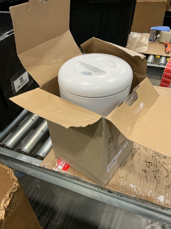 Photo 1 of *USED*
PETLIBRO Automatic Cat Feeder, 5G WiFi Automatic Pet Feeder with Freshness Preservation, 3L Timed Cat Feeders for Dry Food, Up to 48 Portions 10 Meals Per Day, Granary Pet Feeder for Cat/Dog, White