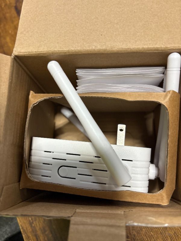 Photo 1 of 1200Mbps WiFi Extender Signal Booster,WiFi Extender Dual Band for Home?New Gen 6X Faster Internet Booster Extender, WiFi Repeater Coverage up to 10K sq.ft and 65 Devices (White)