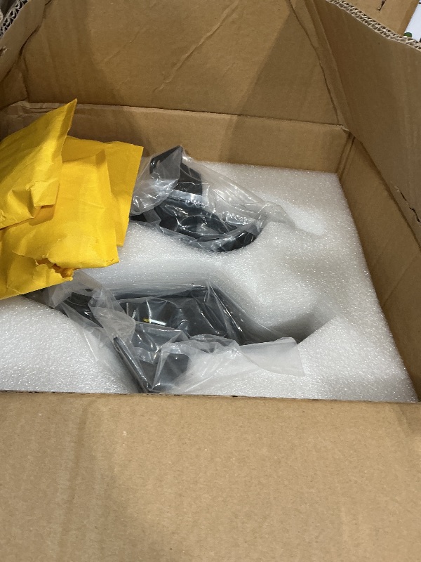 Photo 1 of ** SOLD AS IS, NO REFUND/RETURN** SEE COMMENTS!
Rotating Retractable Ratchet Straps for Chevy Silverado & GMC Sierra 1500 2500 Accessories 2019–2025 Auto-Retract Tie Down Straps with Swivel Ratchet Heavy Duty Truck Bed Accessories (2PCS)