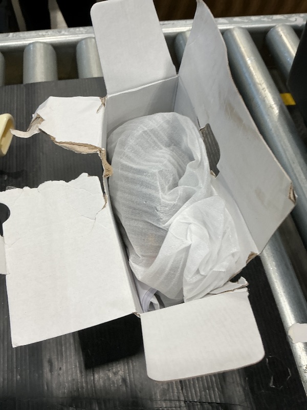 Photo 1 of *UNTESTED*
EasySMX Wired Gaming Controller,PC Game Controller Joystick with Dual-Vibration Turbo and Trigger Buttons for Windows PC/ PS3/ Android TV Box/Tesla(Black)