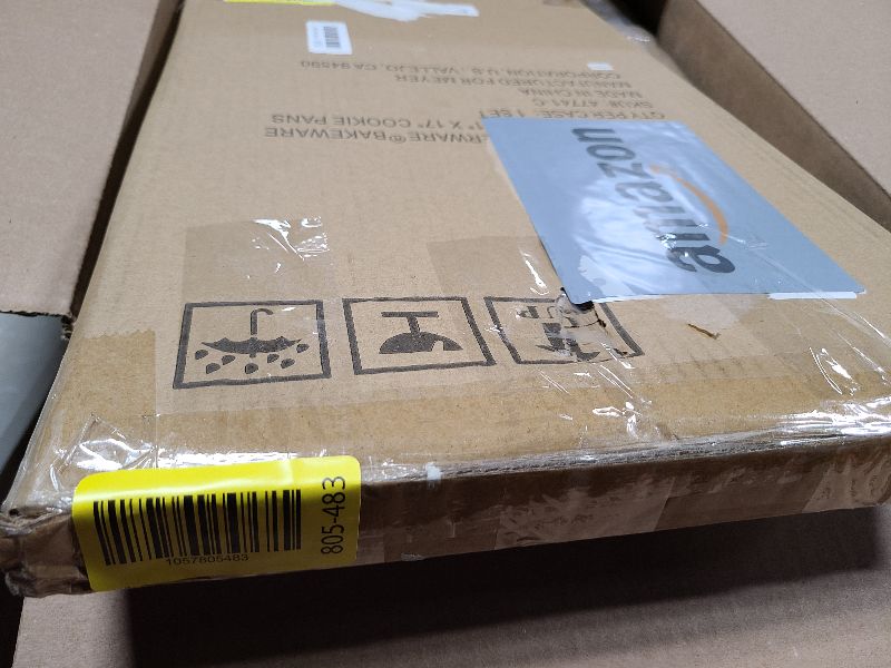 Photo 1 of 2-Piece Cookie Pan Set