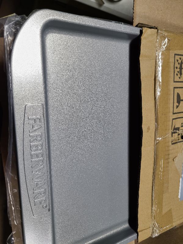 Photo 1 of 2-Piece Cookie Pan Set