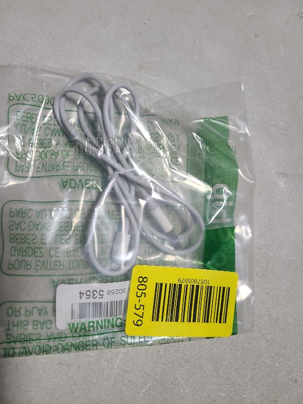 Photo 1 of (Apple MFi Certified) iPhone AUX Cord,Lightning to 1/8 Inch Audio Cable,3.3ft, Headphone Jack Adapter Male Aux Stereo Audio Cable Compatible for iPhone 14/13/12/11/XR/X/8/7 (White)