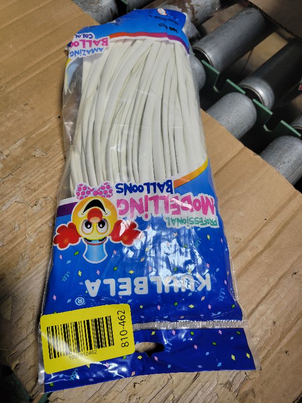 Photo 1 of 100Pcs 260 Balloons White Long Balloons for Balloon Garland Thickening Skinny Latex Twisting Balloon for Animals Modeling Christmas Birthday Wedding Party Decorations