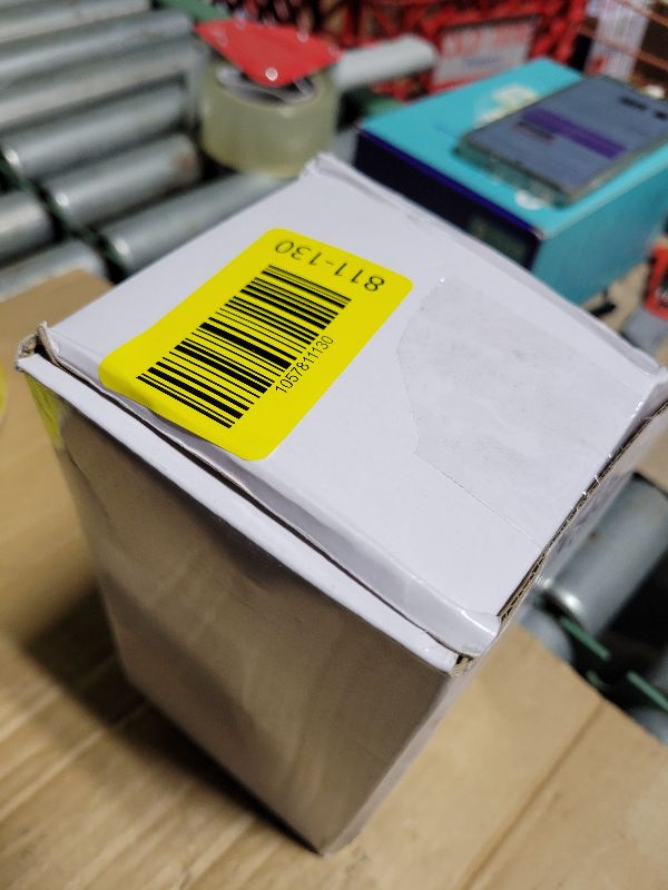 Photo 1 of 20oz Tumbler with Handle & Lid, Insulated Stainless Steel Travel Mug, Leakproof Cup for Coffee & Tea, BPA-Free Double-Wall Vacuum Tumblers for Hot/Cold Drinks, Commuter, Gym, Office, White 1 Pack