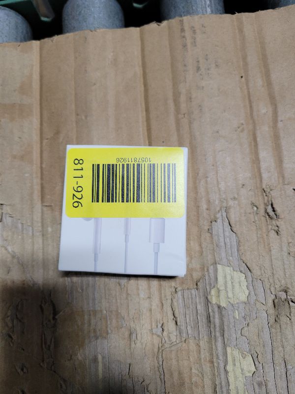 Photo 1 of 1Pack Wired Earphones for iPhone Earbuds with Lightning Connector (Built-in Mic & Volume Control) [Official Certified] Headphones Compatible with iPhone 14/13/12/SE/11/XR/XS/X/7/7Plus/8/8Plus Headsets