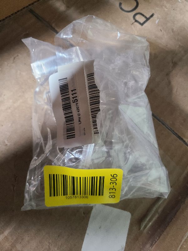 Photo 1 of 24 Pieces Transparent Clear Tablecloth Clips, Plastic Table Cloth Clips?Windproof Table Cover Holder Clamps?Table Cloth Holder for Christmas Home Wedding Party Indoor Outdoor Camping Picnic(24, Small)