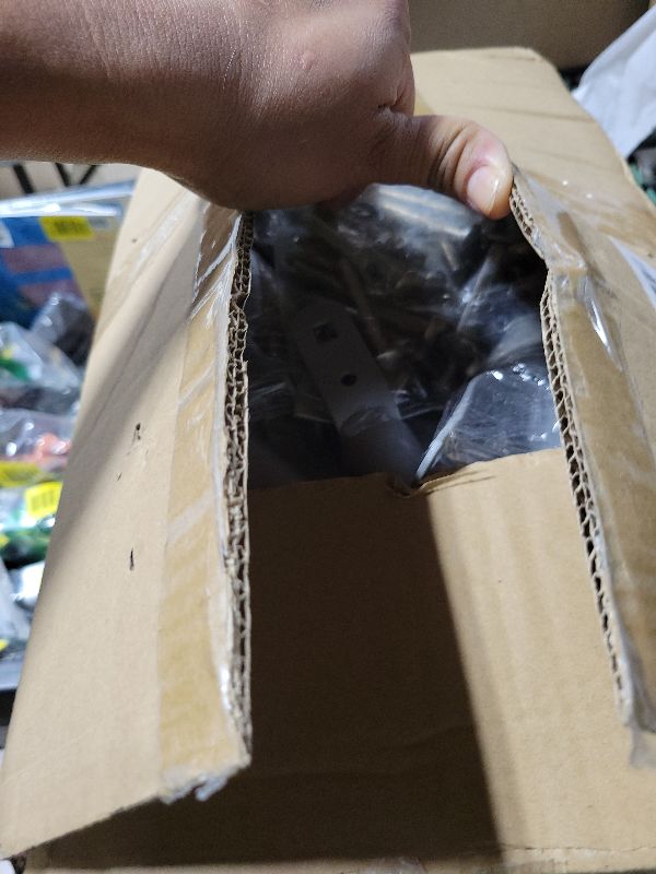 Photo 1 of 18 Pack 1-3/8'' Chain Link Fence Extension, 20'' Fence Extension Height, Galvanized Post Extender for Dogs and Privacy (Silver)