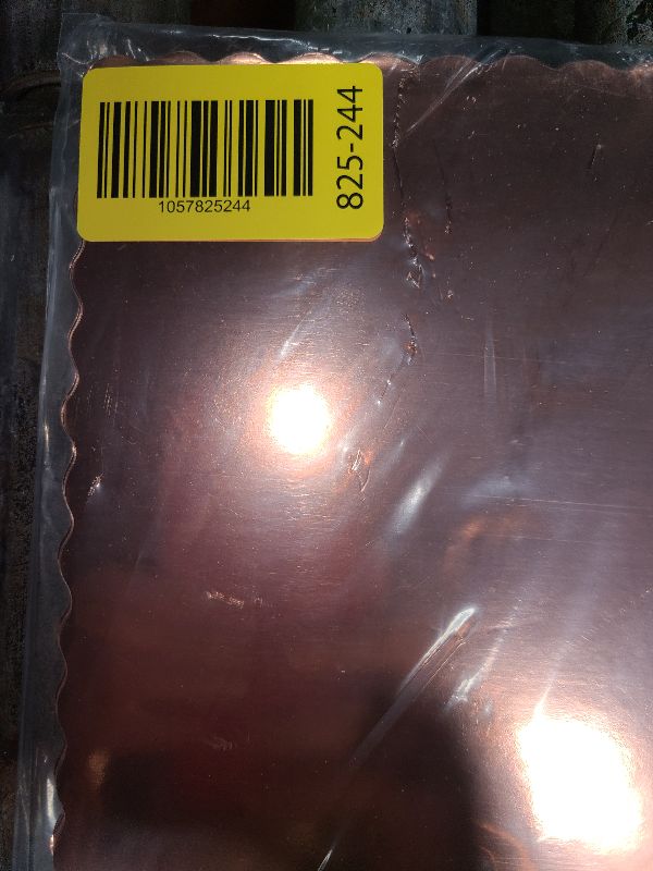 Photo 1 of 100 Pcs Rose Gold Placemats Bulk 10 x 14 Scalloped Disposable Paper Placemats Decorative Mirror Foil Chargers Table Mat for Kitchen Wedding Baby Shower Banquet Party Holiday Table Decor