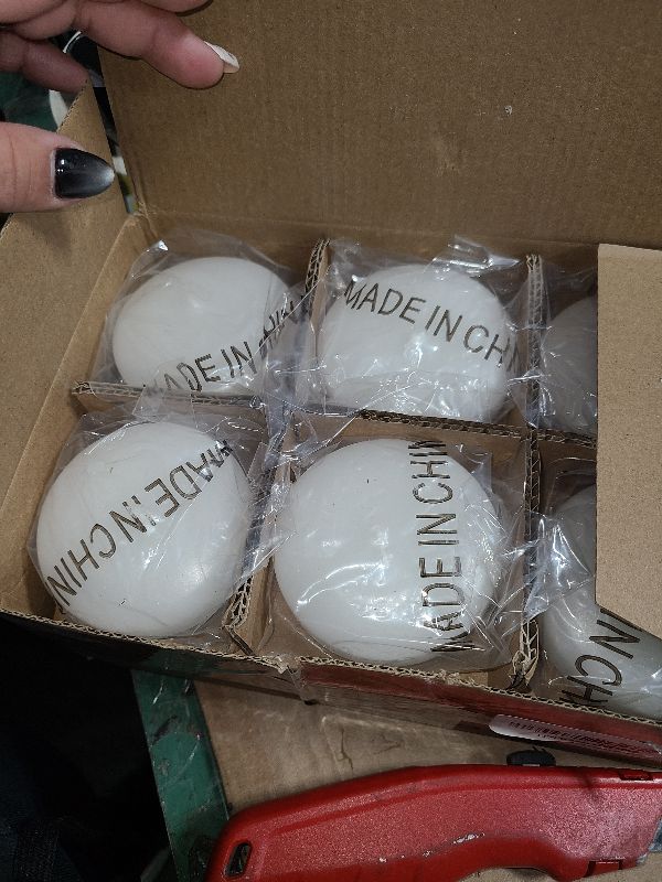 Photo 1 of 12PACK Floating Candles 3inch Continuous Burning for 13-15 Hours odorless smokeless White Non-drip Decorative Candles Suitable for Cylindrical vase, Swimming Pool, spa, Wedding, Home Decoration