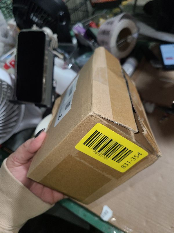 Photo 1 of 10 Pack Spring Clamps Heavy Duty - Assorted Sizes Spring Clips Plastic 6.5 Inches, 4.5 Inches, 3.5 Inches Set - Backdrop Clips Small Clamps For Crafts Woodworking Background