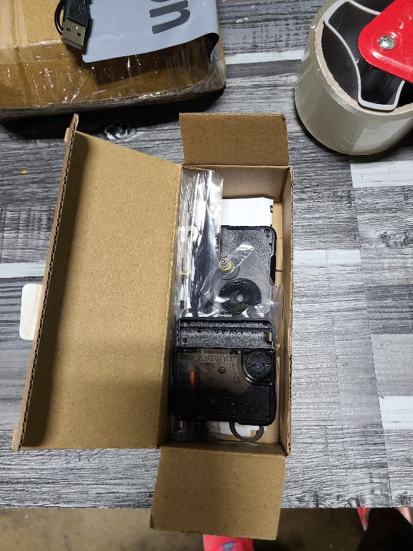 Photo 1 of 2 Pieces High Torque Long Shaft Clock Movement Mechanism with 5 Different Pairs of Hands Clock Repair Parts Replacement