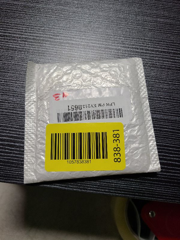 Photo 1 of 1Pcs 3Inch Metal House Numbers with M2 Screws Solid Zinc Alloy Mailbox Numbers for Outside, 3D Address Numbers for House, Apartment, Office, Hotel Room, Mailbox Signs (Golden, No.3)