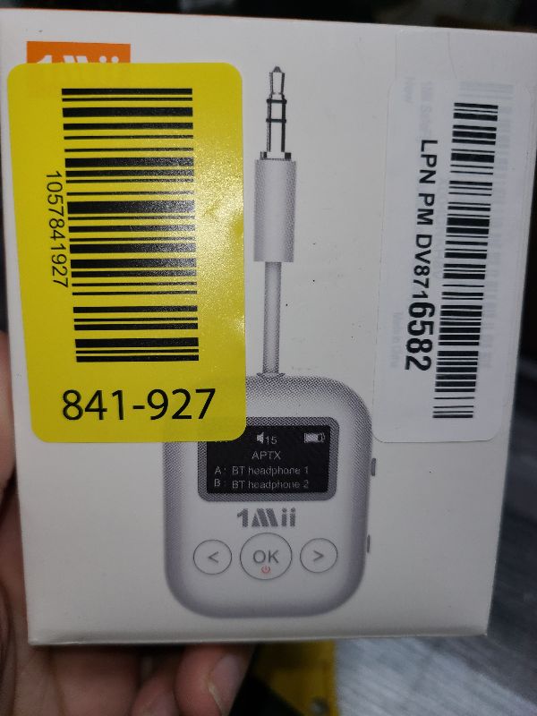 Photo 1 of 1Mii SafeFly Min+ Bluetooth Transmitter and Receiver,Bluetooth Adapter for Airplane, Supports to 2 AirPods/Headphones,Use with Any 3.5mm Jack on Airplanes, Gym, TVs, Car, Home, Boat(White)