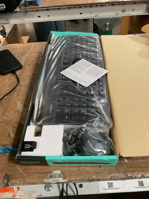 Photo 1 of Logitech MK345 Wireless Keyboard and Mouse Combo with Palm Rest, 2.4 GHz USB Receiver, Compatible with PC, Laptop, Black