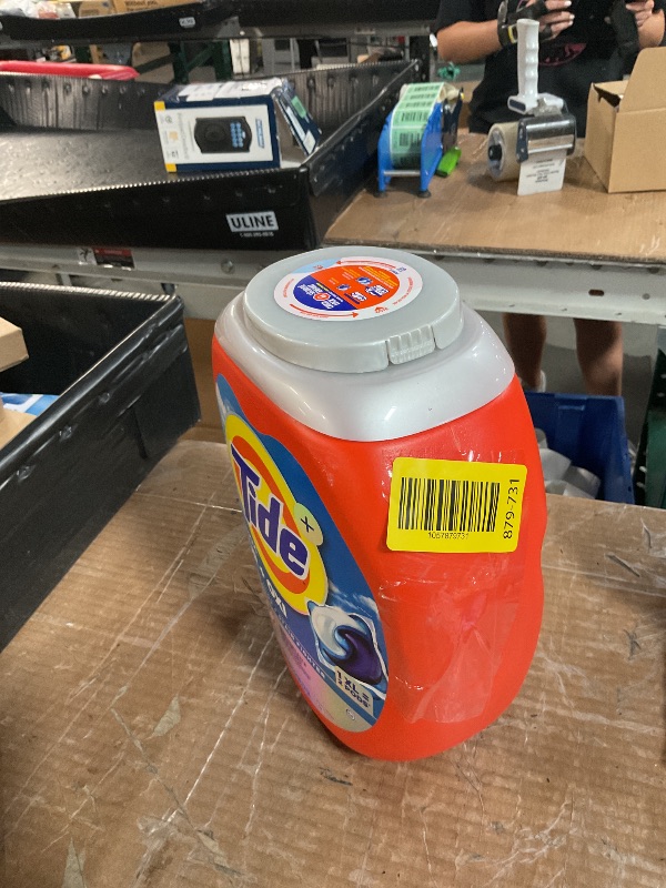 Photo 1 of ******SEE NOTES *** ***Tide Ultra OXI Power PODS with Odor Eliminators Laundry Detergent Pacs, HE Compatible, Works on Visible and Invisible Dirt, 45 Count Pacs